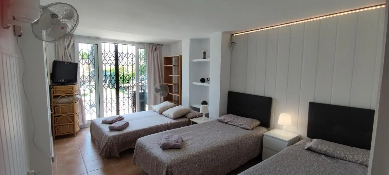 007 Noguera Villa Empuriabrava Feriehus